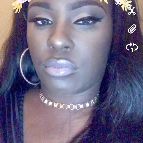 Meet the Posher Other - Meet your Posher, Tynesha